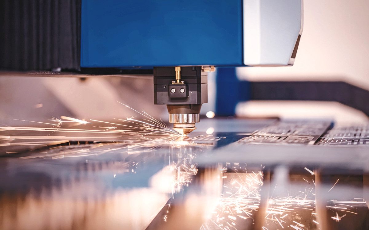 Sheet metal cutting and profiling